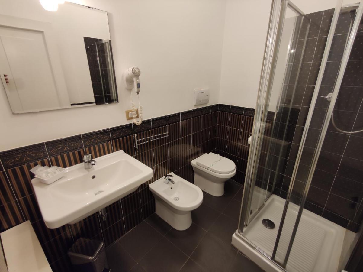 Sami Rooms - Teatro A 400 Mt - Ortigia A 1500 Mt - Syracuse Ngoại thất bức ảnh