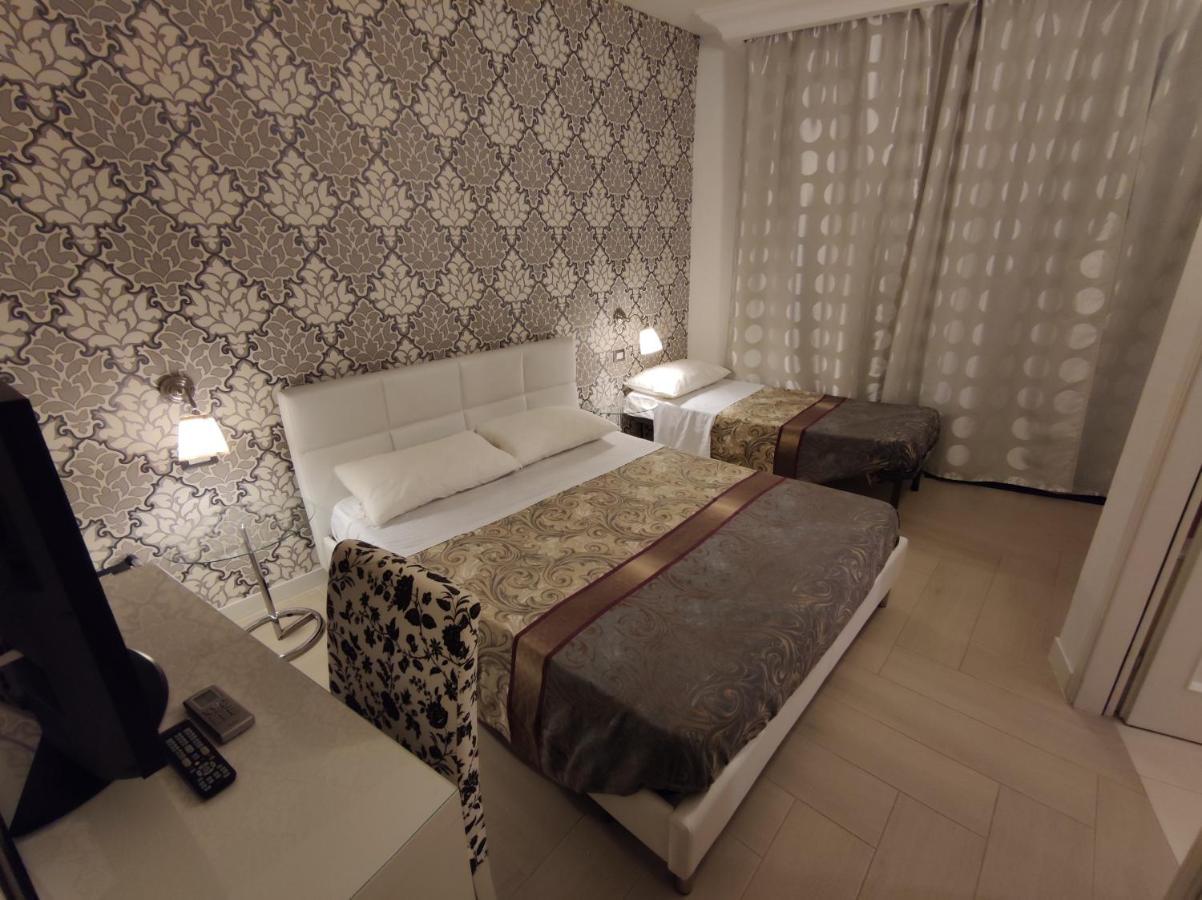 Sami Rooms - Teatro A 400 Mt - Ortigia A 1500 Mt - Syracuse Ngoại thất bức ảnh