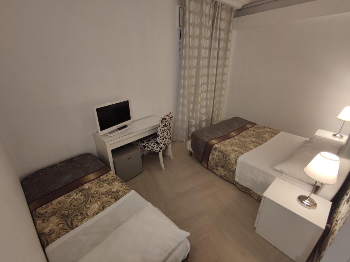 Sami Rooms - Teatro A 400 Mt - Ortigia A 1500 Mt - Syracuse Ngoại thất bức ảnh