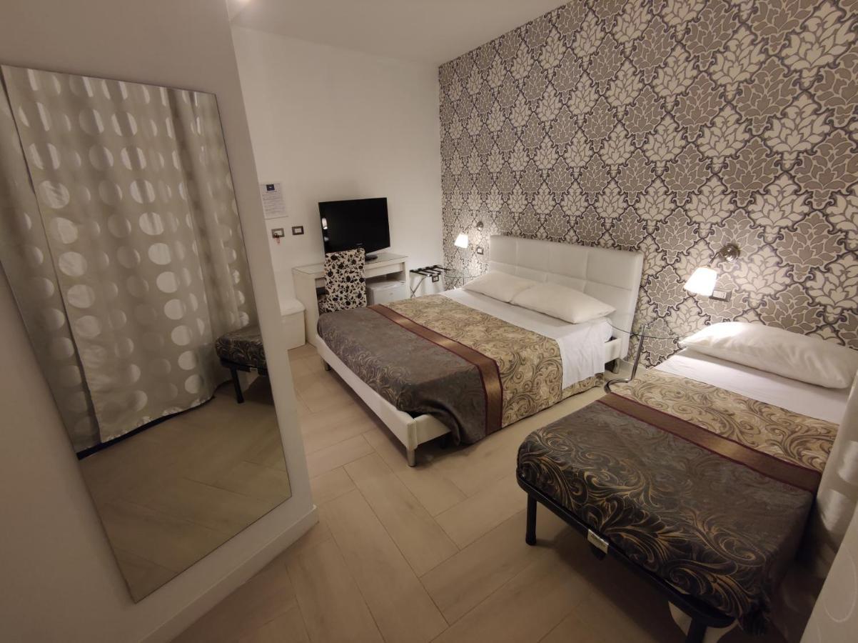 Sami Rooms - Teatro A 400 Mt - Ortigia A 1500 Mt - Syracuse Ngoại thất bức ảnh